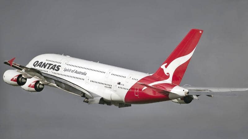 Qantas to start vaccination for international travel